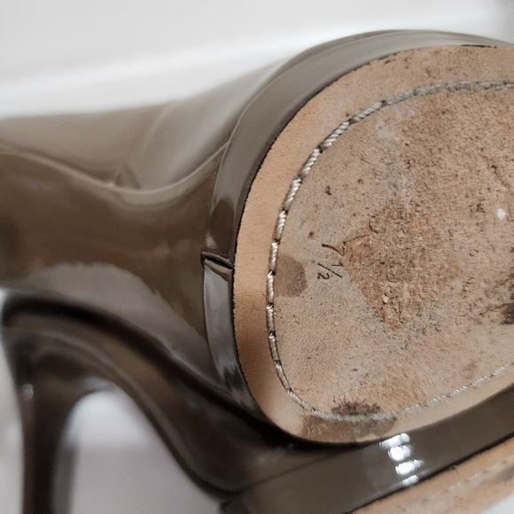 Brian Artwood Brown Taupe Patent Leather Platform Pumps Heels Shoes Event Evenin - Picture 13 of 16